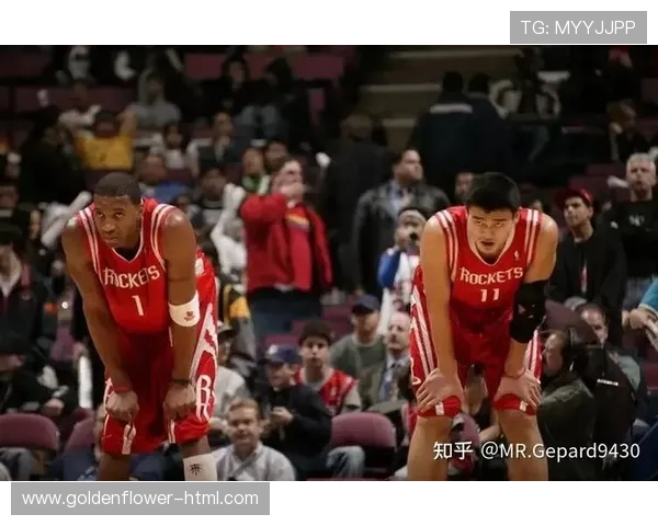 姚明麦迪再度联手引爆全场回忆 两位篮球巨星的传奇故事与经典时刻